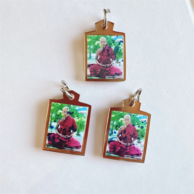 南传佛缘 泰国佛牌 龙婆差弯自身 龙婆差弯 袈裟   自身泰国特色