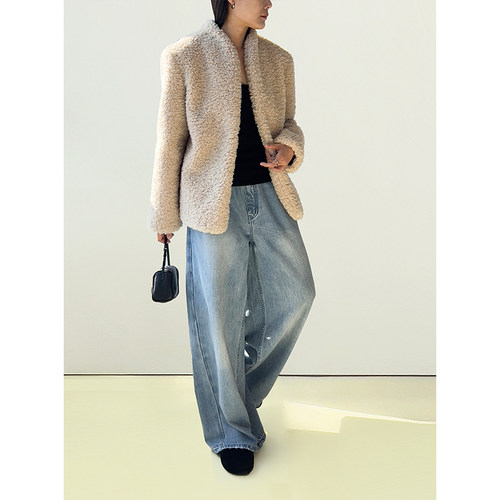 限时福利｜Plain Sight 米色环保皮草连立领短款外套