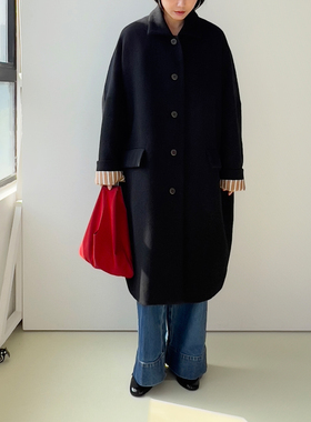 Plain Sight 黑色全羊毛落肩廓形长大衣