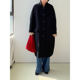 Plain Sight 黑色全羊毛落肩廓形长大衣
