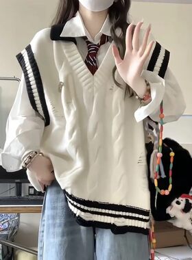 【两件套装】学院风V领麻花拼色针织毛衣马甲背心女学生+领带衬衫
