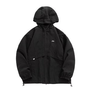 T950P75冲锋衣外套男秋季工装夹克男款新款秋装情侣装户外登山服图片