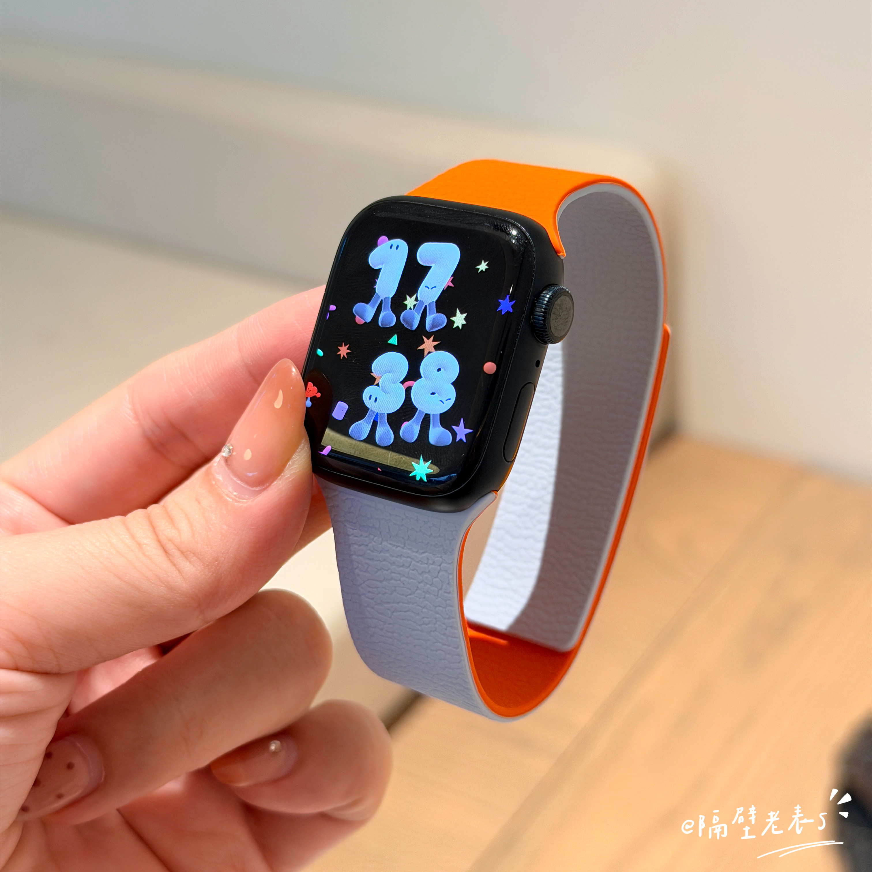 适用iwatch双色硅胶强力磁吸表带