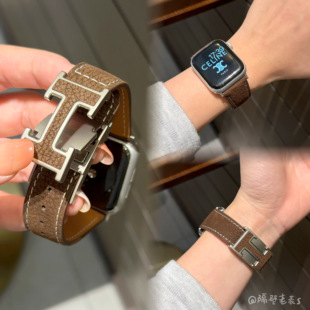 磨砂荔枝纹真皮H磁吸扣适用苹果手表表带apple watchS11SE310秋冬
