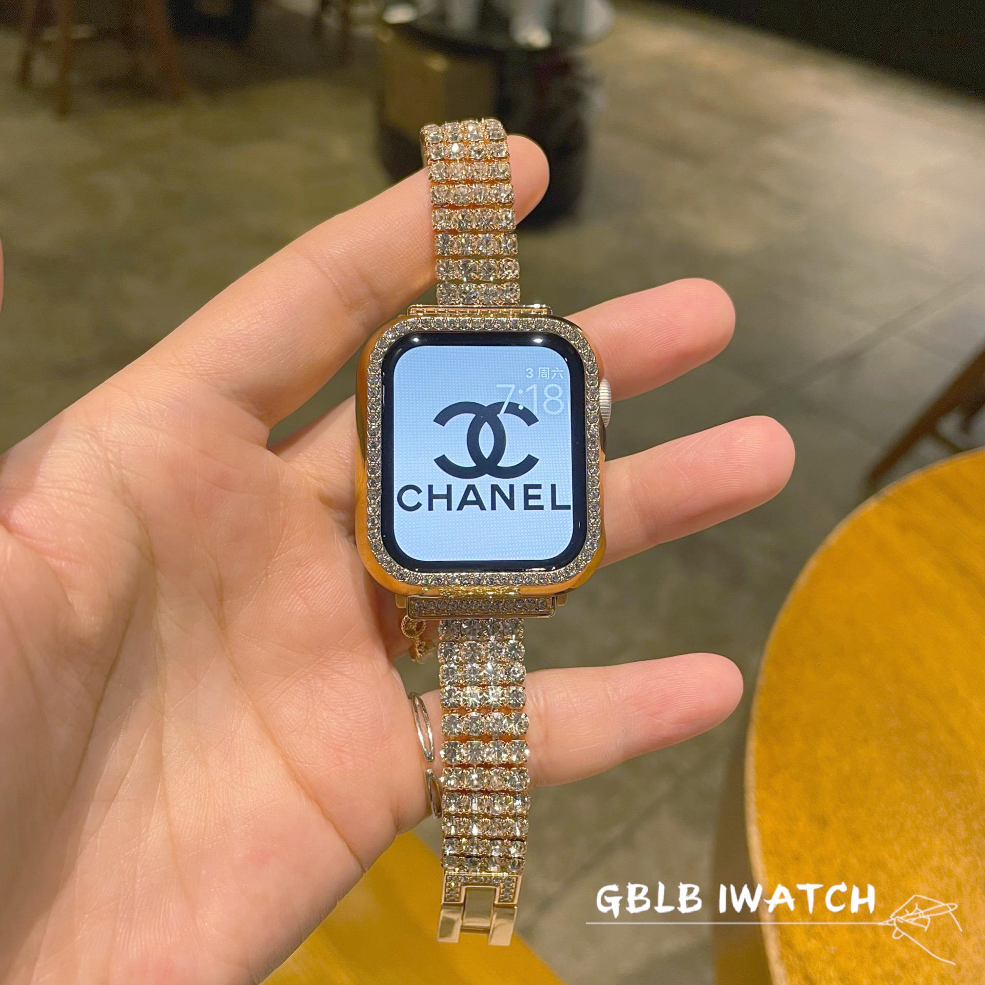 适用苹果iwatchS10/9手表表带6四排镶钻奢华小香风apple watch8SE