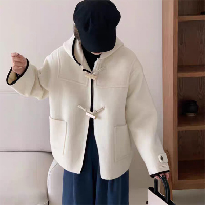 秋冬韩系新牛角扣双面羊毛呢子大衣女连帽短款小个子气质羊绒外套