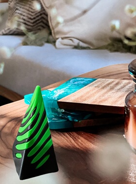 Impossible Pyramid Passthrough 不可能金字塔直通雕塑桌面装饰