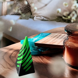 Impossible Pyramid Passthrough 不可能金字塔直通雕塑桌面装饰