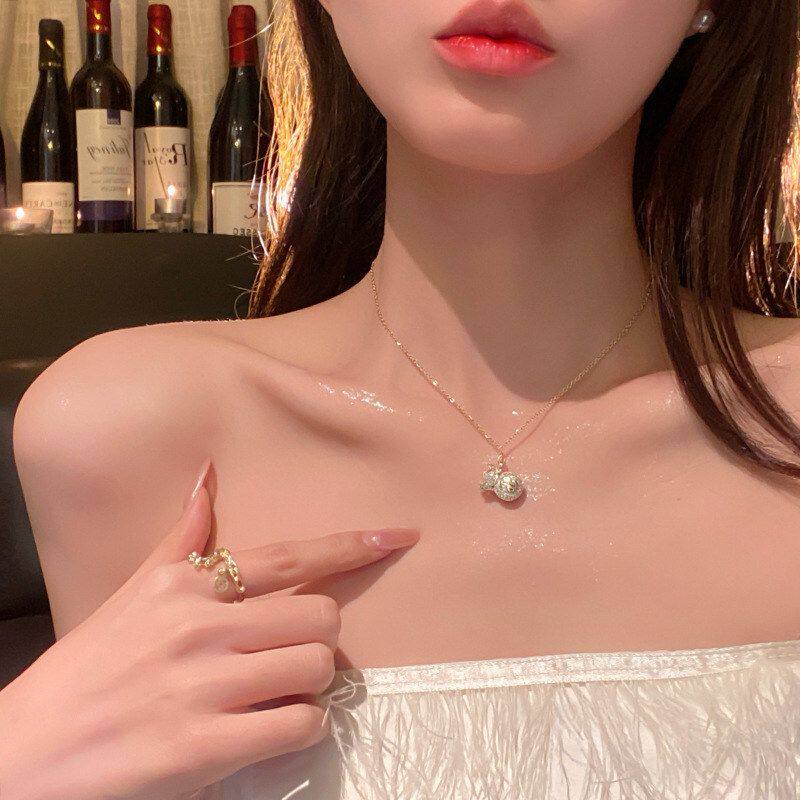 韩版网红气质钱袋子镶钻吊坠小众设计感钛钢项链女ins风百搭颈链
