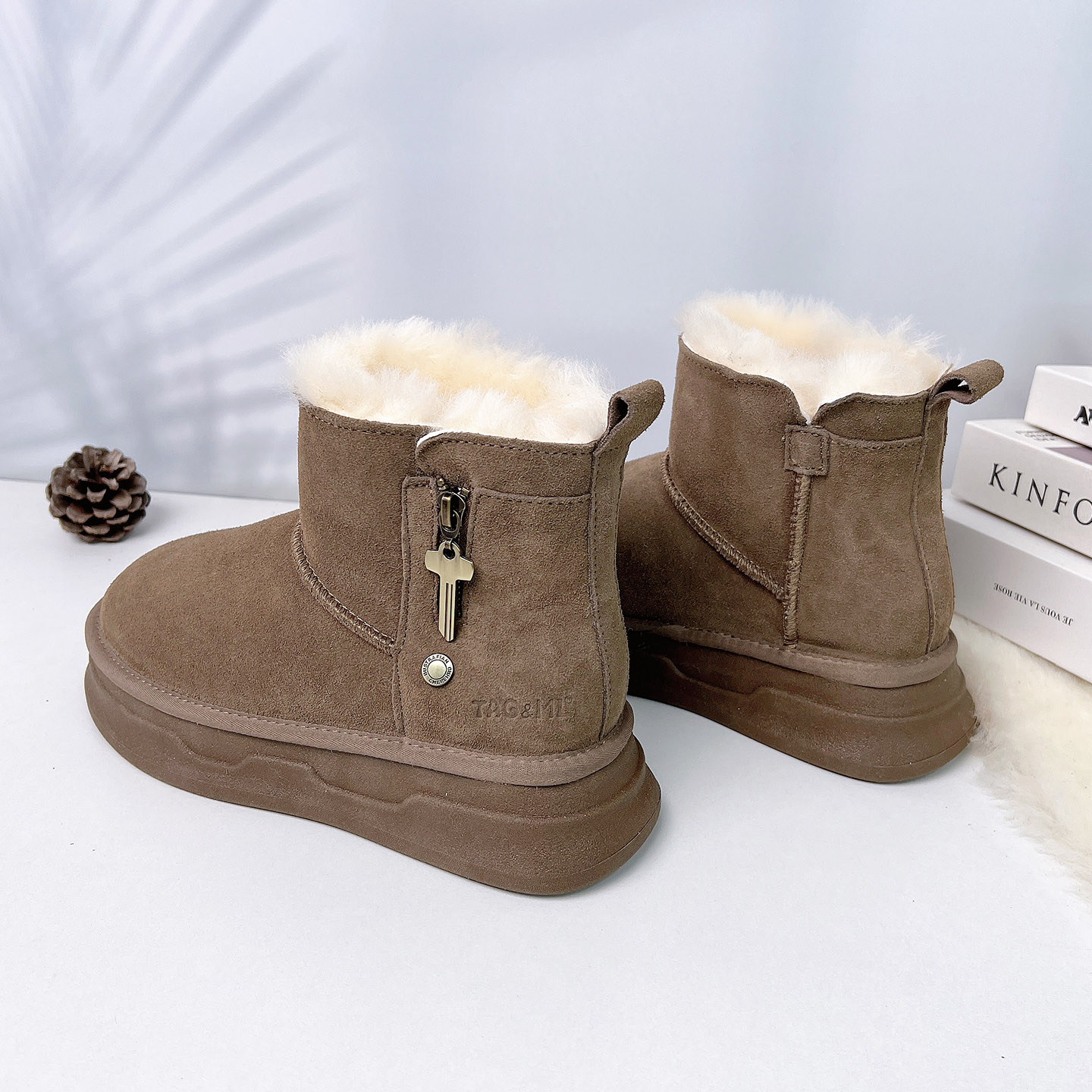 皮毛一体雪地靴女冬季2025新款