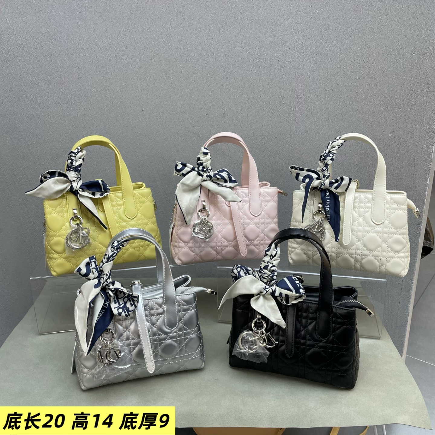 小号菱格手提女包2026新款时尚丝巾链条拼接休闲质感韩版斜挎包