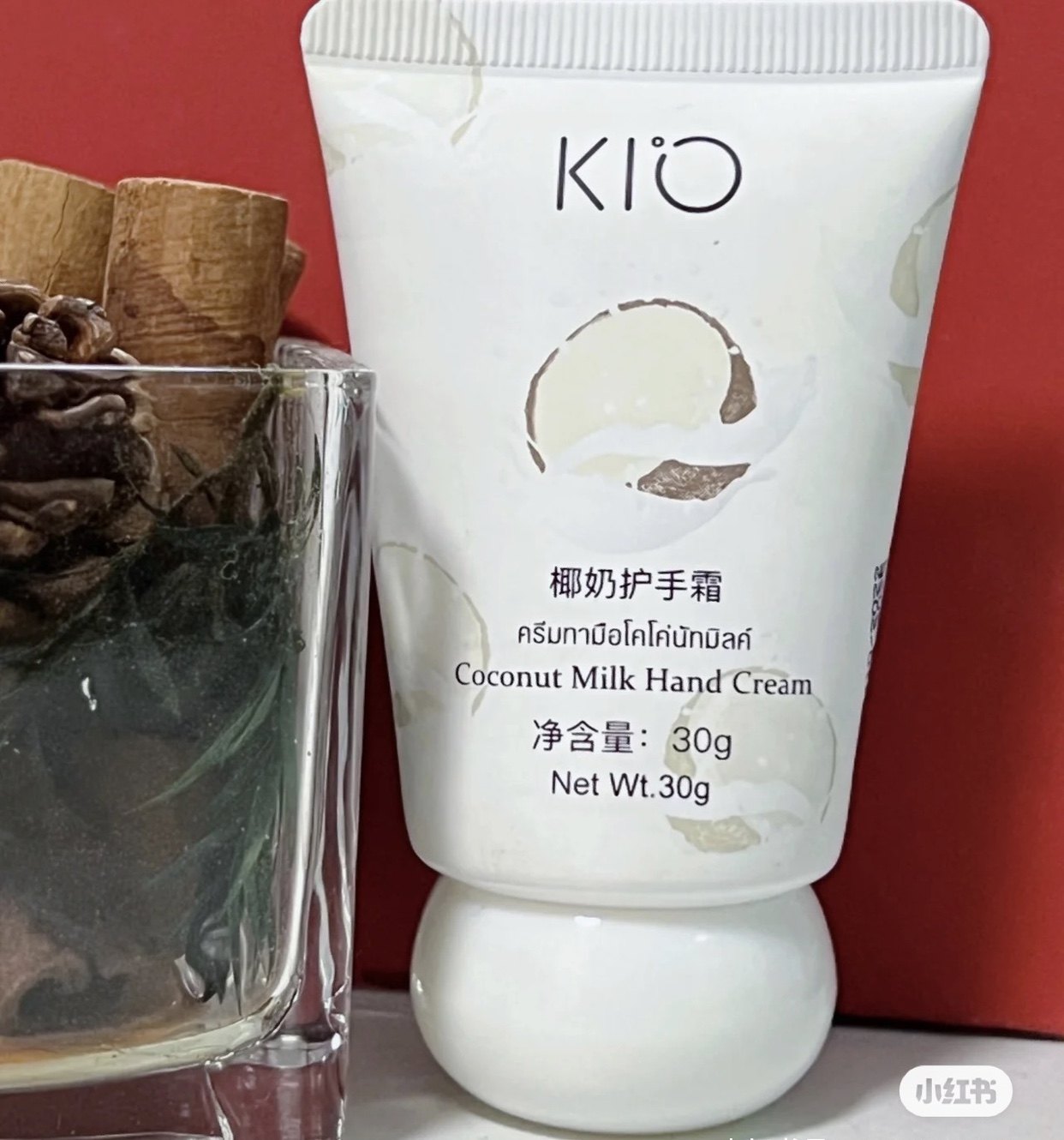 泰国kio椰子牛油果护手霜滋润保湿补水清爽不油腻