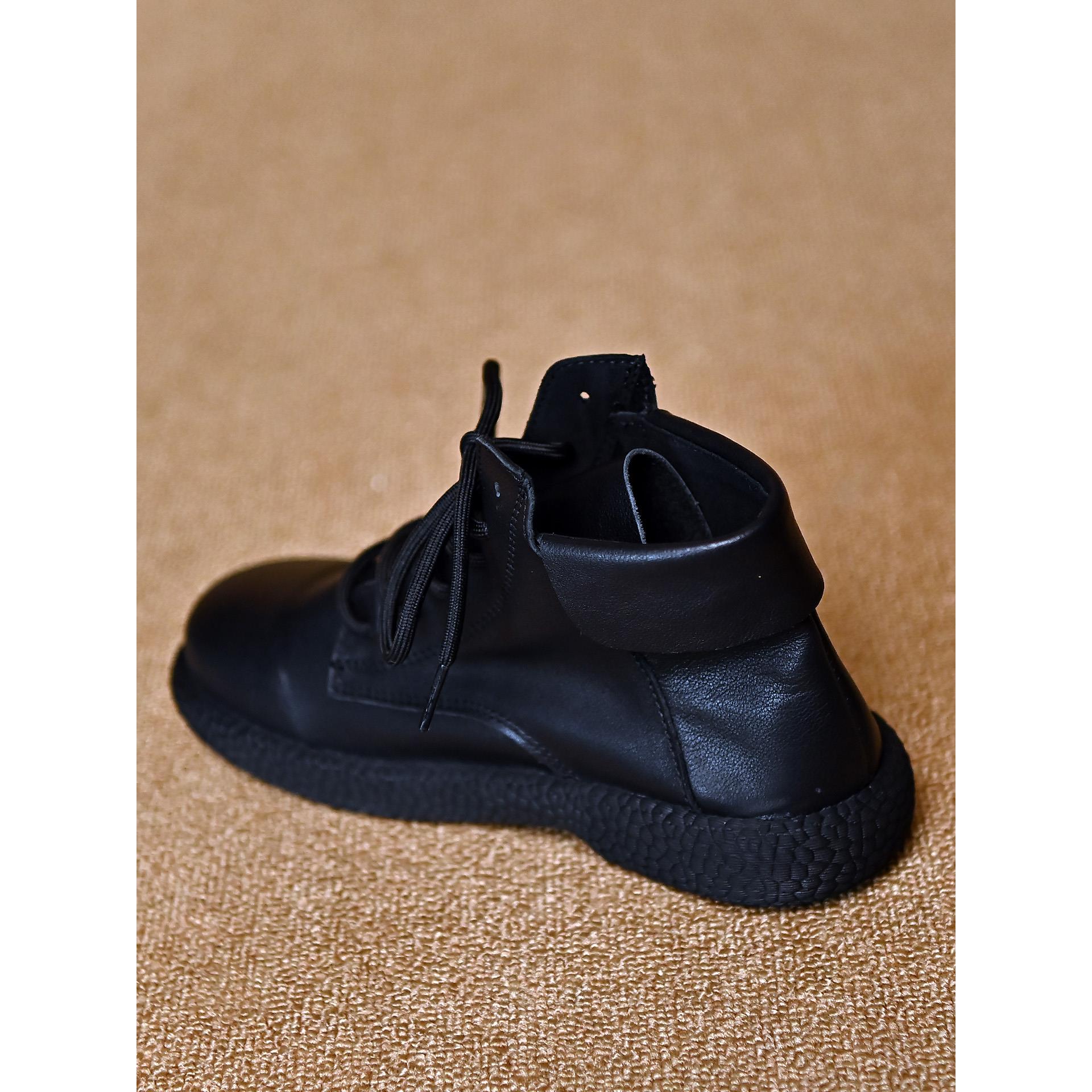 何其丑 头层牛皮软面黑色圆头短靴女系带马丁靴 真皮女靴舒适女鞋