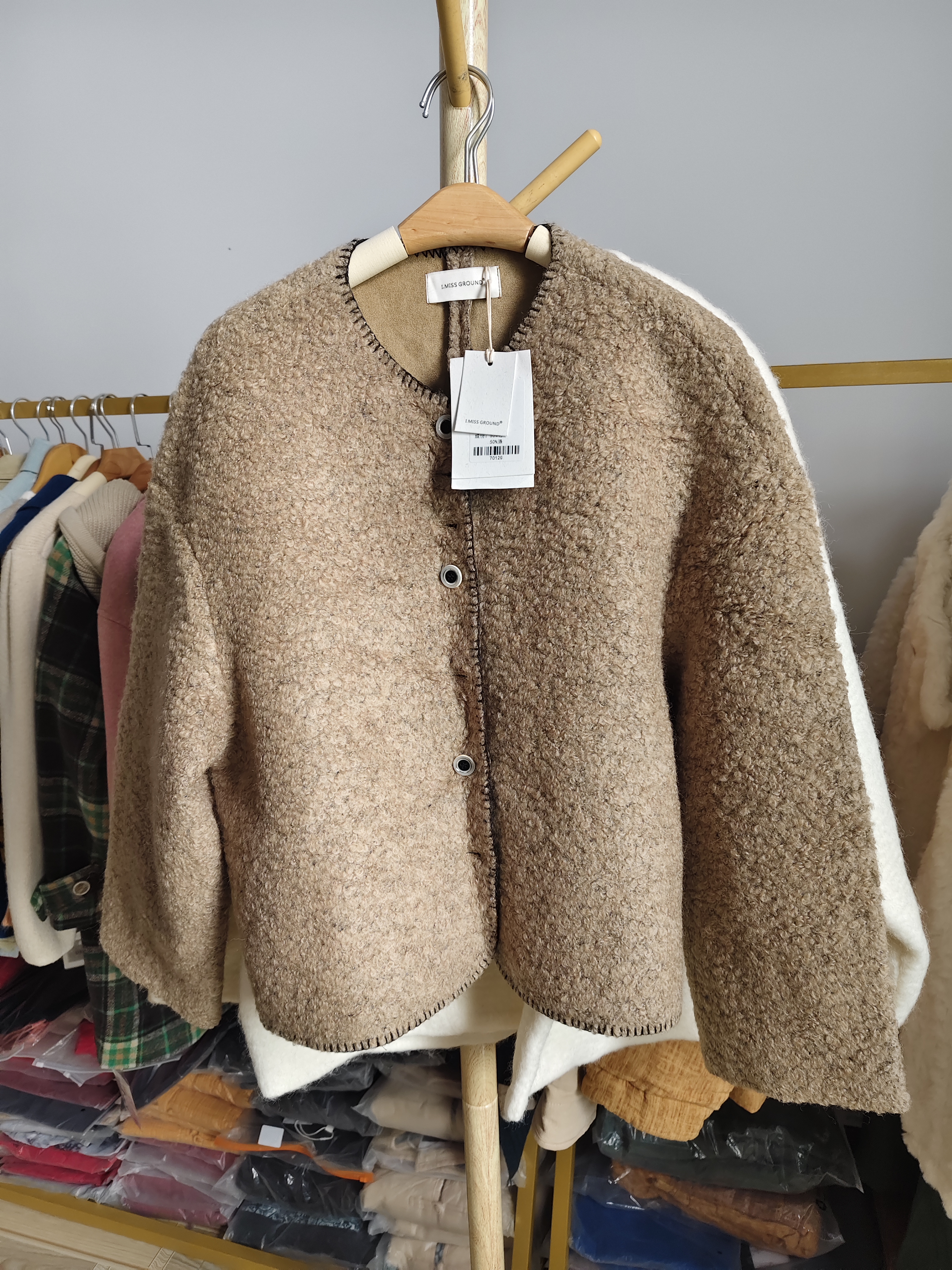 特清/Imiss圈圈毛外套女秋冬圆领宽松短款毛呢外套 胸围112 长57