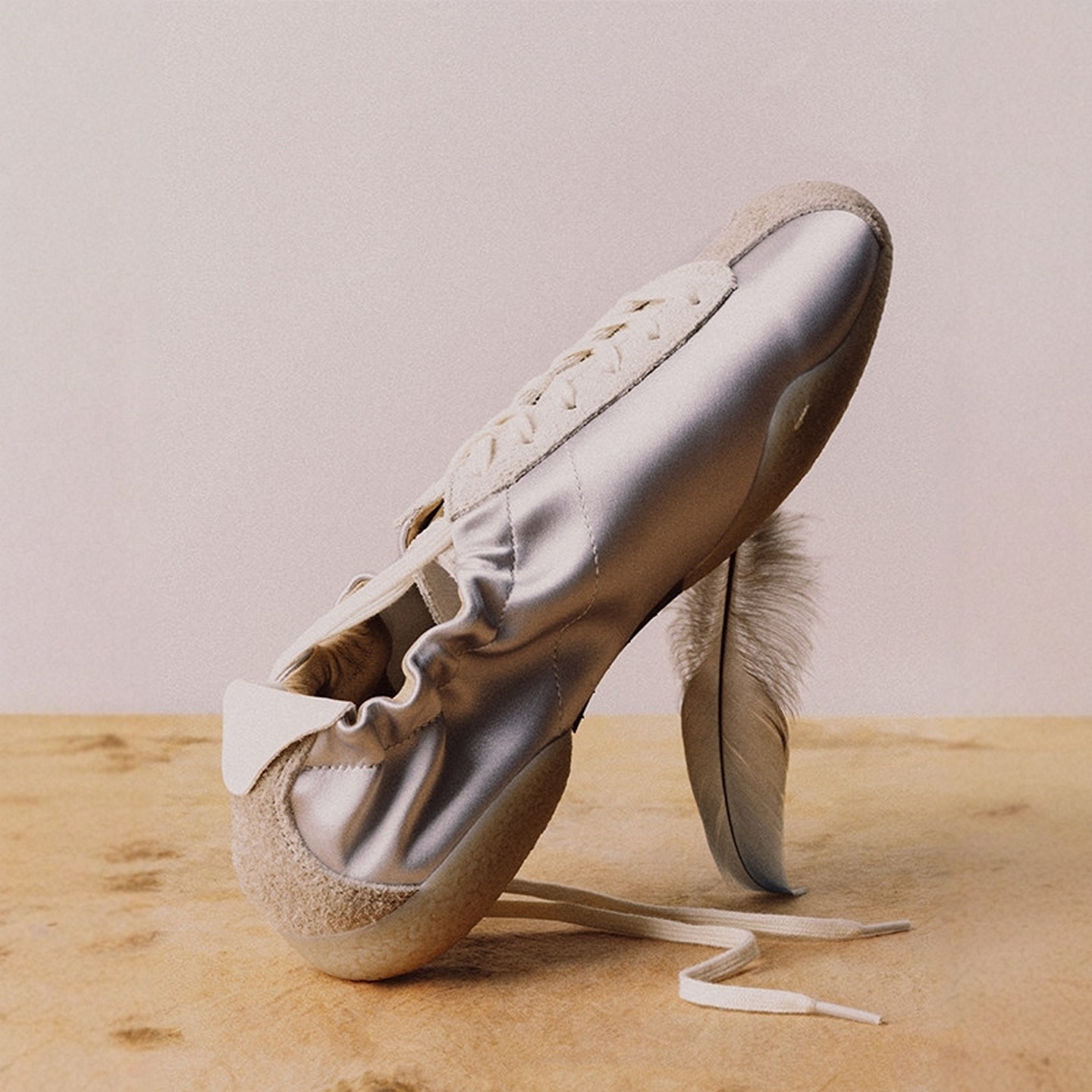 德训鞋女阿甘鞋2026秋季新款平底芭蕾舞鞋超火真皮银色时尚休闲鞋,女鞋,时尚休闲鞋,淘宝优惠券,粉丝福利购,淘宝优惠卷