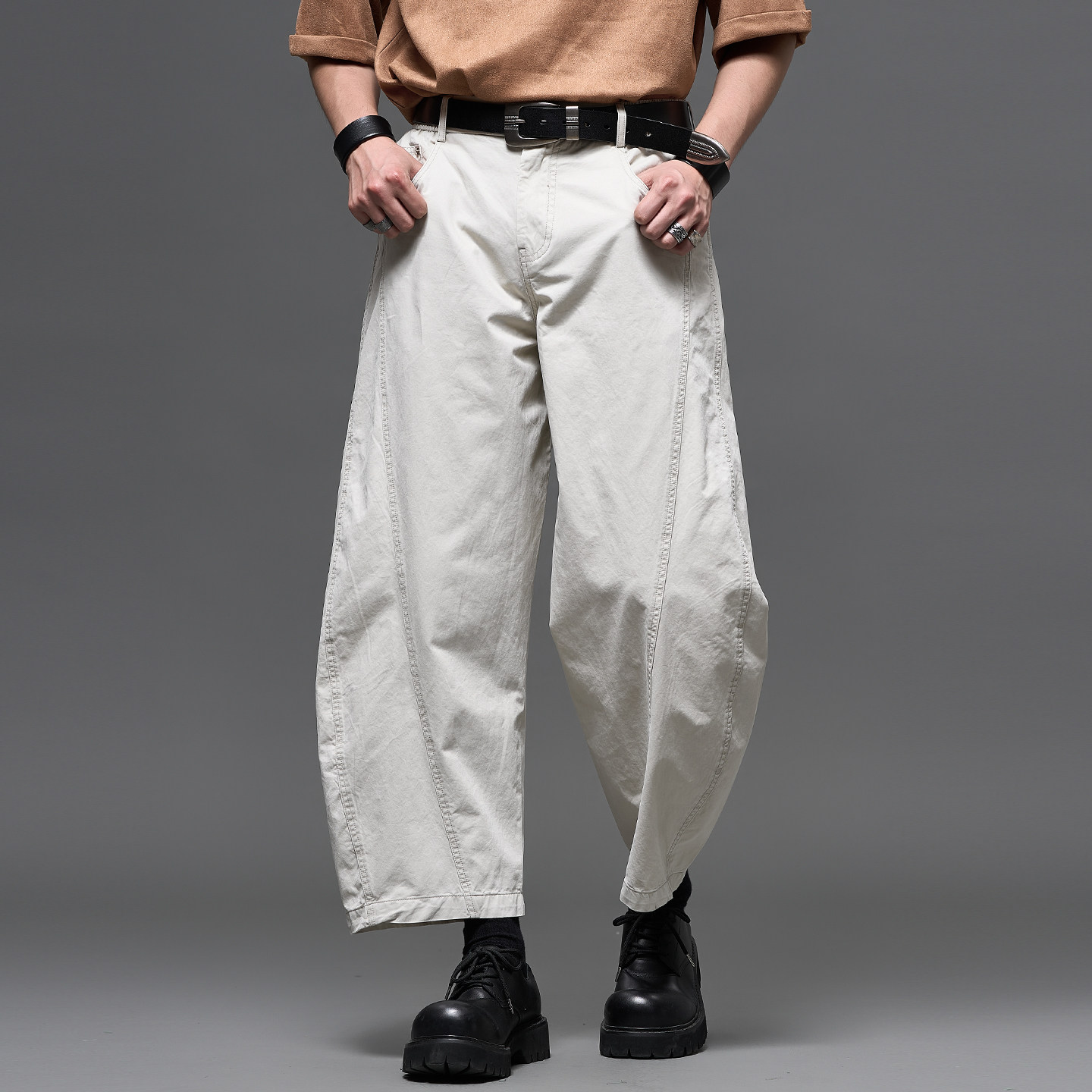 高品质 简约时尚弯刀裤COS男士日系工装杏色九分宽松直筒休闲裤