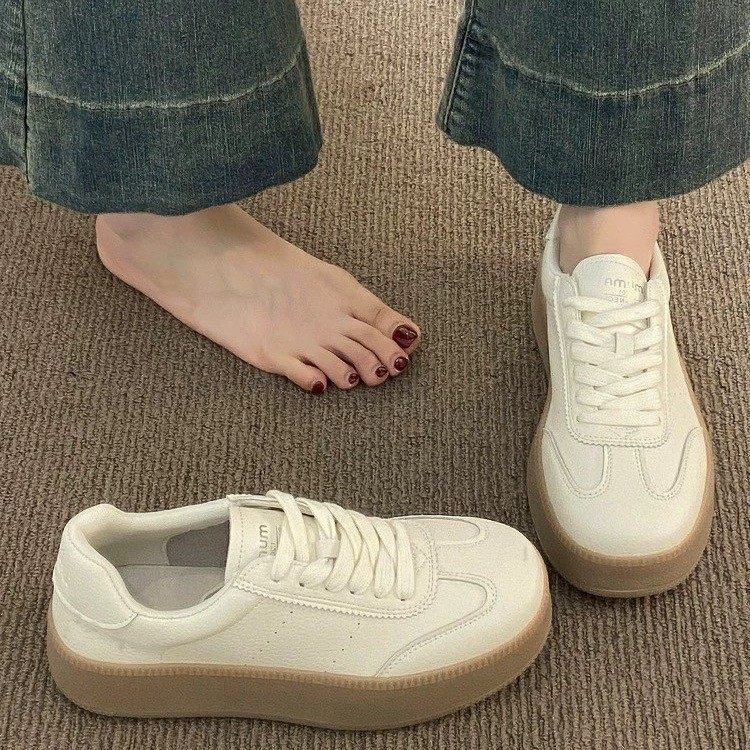 秋冬新款百搭厚底小白鞋德训鞋女