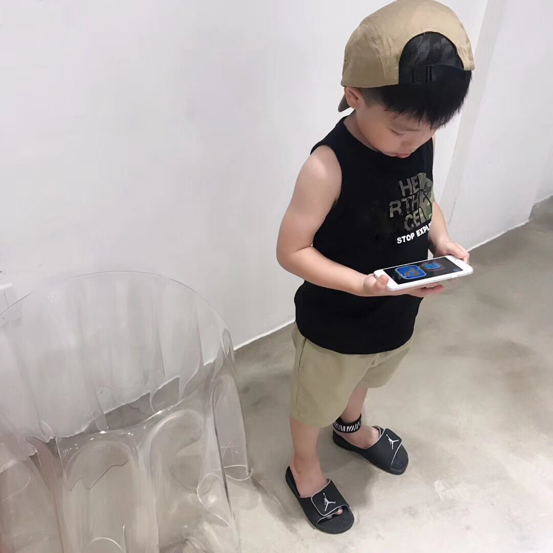 熊孩子家自制黑色纯棉卡背心儿童无袖T迷彩印花短袖 短裤