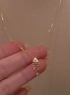 新款金色鱼骨项链女锁骨链轻奢小众简约百搭时尚设计送女友闺蜜