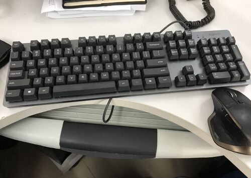 办公游戏台式有线电竞机械键盘