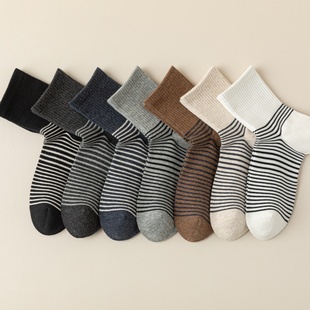 中筒袜条纹无骨不硌脚大脚跟防脱棉袜 秋冬天袜子男士 全店满15 包邮