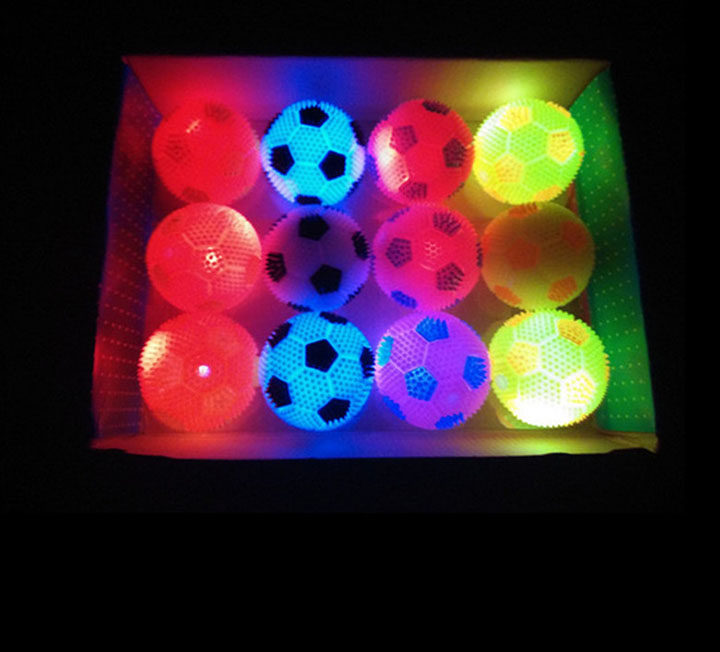 이우 작은 상품 크리 에이 티브 어린이 조기 교육 장난감 도매 핀치 넘버 탄성 빛나는 공 스톨 공급 핫 세일