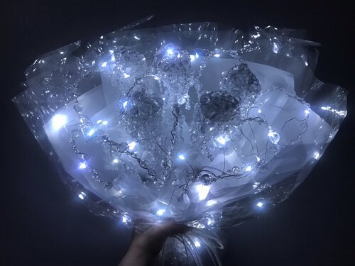 全国鲜花同城速递水晶灯光情人节毕业花束朋友生日祝福花束福州