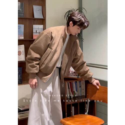 2025冬季羊毛人字纹轻巧短款挺阔蓬松90白鸭绒羽绒服男生加厚外套