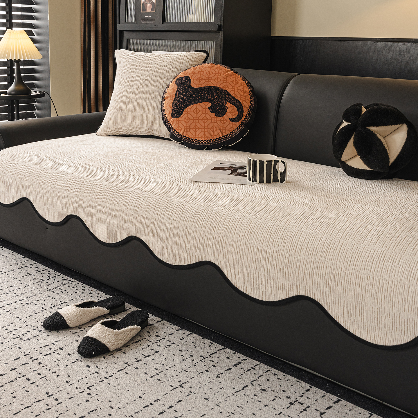 四季通用异形沙发垫新款法式小香风沙发套罩防滑轻奢高档坐垫子