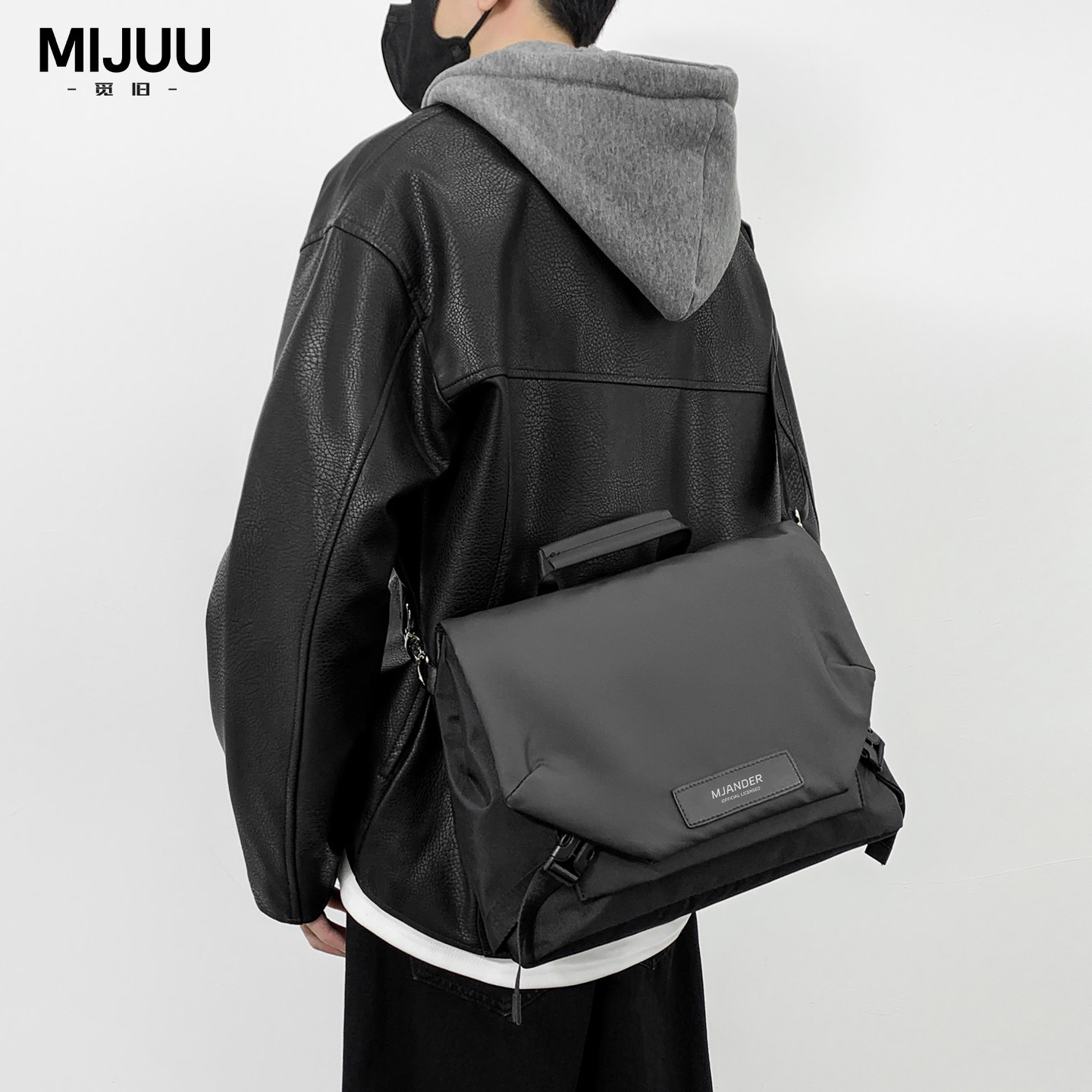 觅旧单肩斜挎包男大号运动邮差包外出便携男士大容量休闲通勤背包