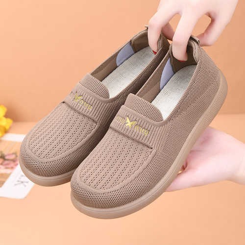春秋新款老北京布鞋女软底透气妈妈鞋轻便休闲飞织一脚蹬女士单鞋