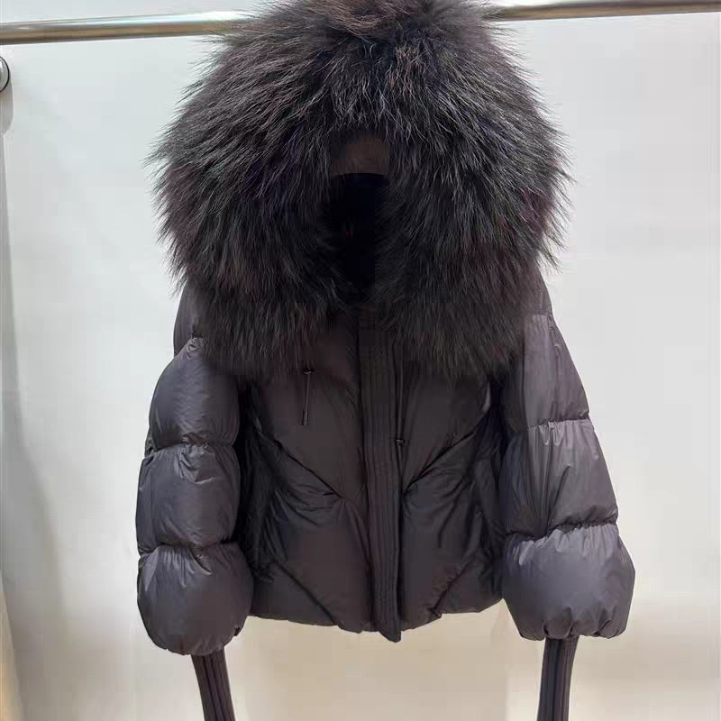欧货2025冬季新款貉子大毛领羽绒服女短款加厚保暖时尚皮草外套