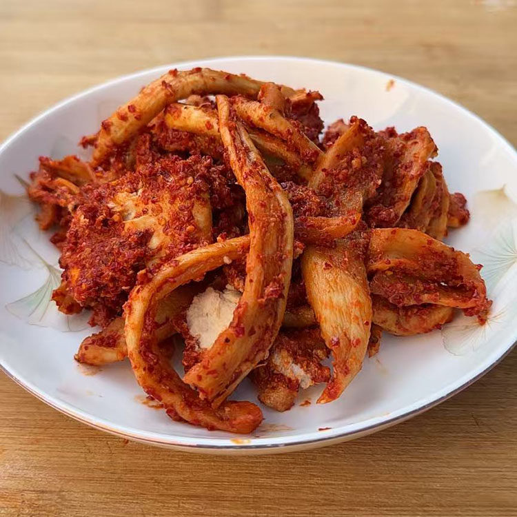 江西特产农家自制萝卜条瓶装开胃下饭菜咸菜脆豆腐乳霉乳辣萝卜干