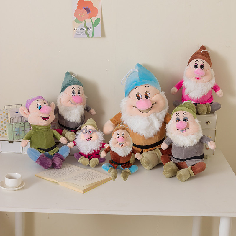 卡通可爱魔法小老人毛绒公仔圣诞节日活动家居店铺玩偶挂摆件礼物
