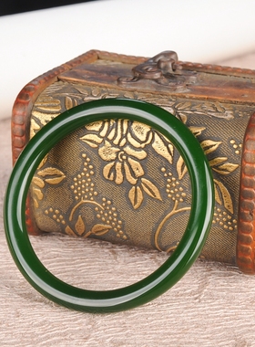 新疆和田碧玉手镯菠菜绿细条圆条