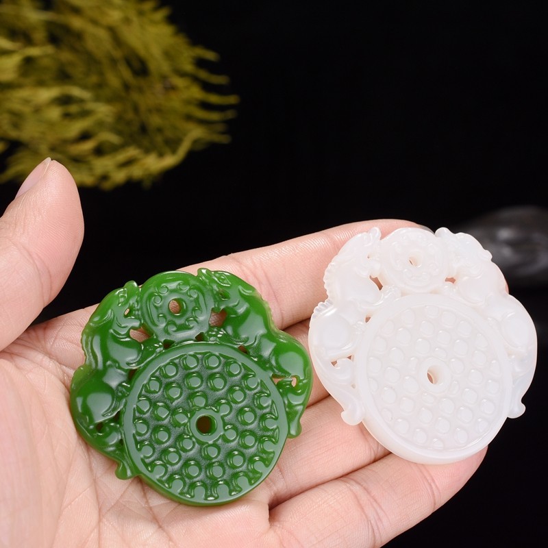 新疆和田玉碧玉双貔貅平安扣玉璧羊脂白玉招财镂空玉佩男女玉牌子