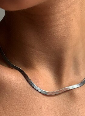 钛钢项链男潮设计感小众高街配饰嘻哈欧美潮牌百搭简约男士锁骨链