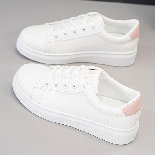 香港百搭小白鞋2026春季爆款圆头鞋子女平底板鞋透气休闲运动鞋