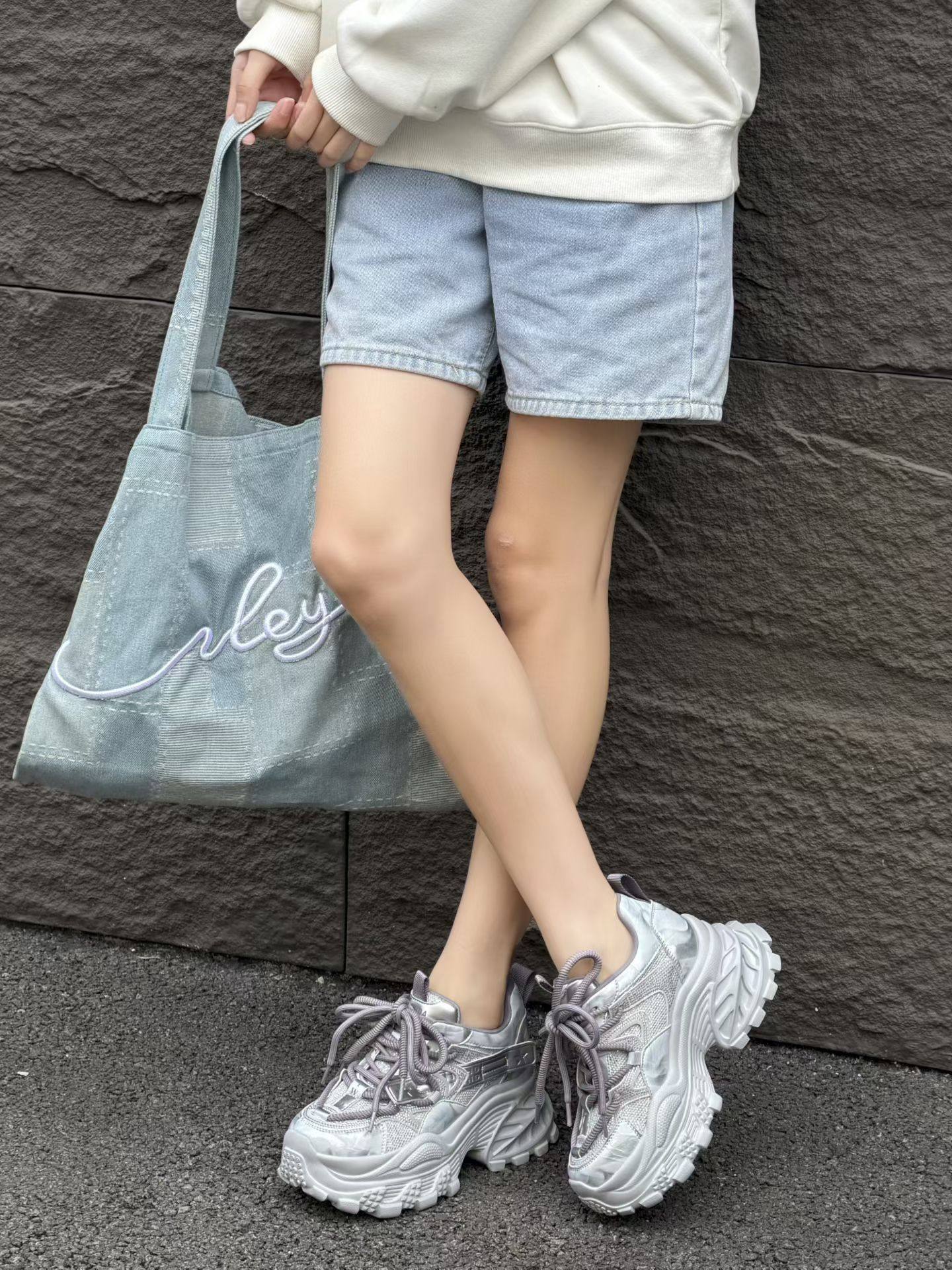 2026春季新款厚底水钻老爹鞋女增高休闲运动鞋百搭透气网面跑步鞋,女鞋,老爹鞋,淘宝优惠券,粉丝福利购,淘宝优惠卷