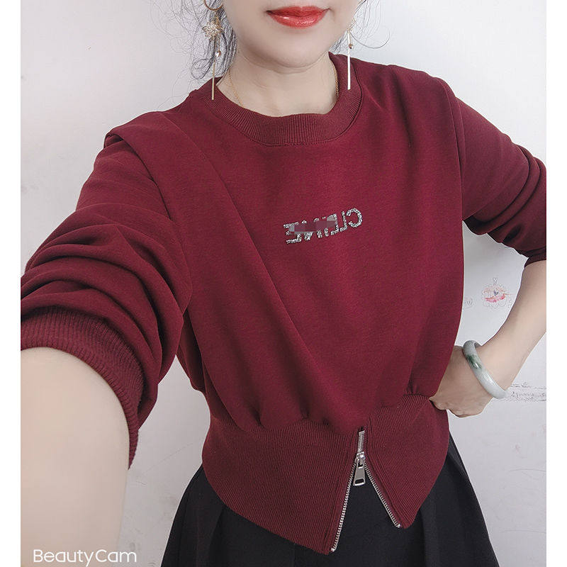 酒红色短款卫衣女春秋2024新款宽松圆领棉料套头上衣短装宽松显瘦