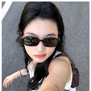 张元 miu墨镜女高级感方形窄框超轻太阳眼镜防紫外线smu11z 英同款