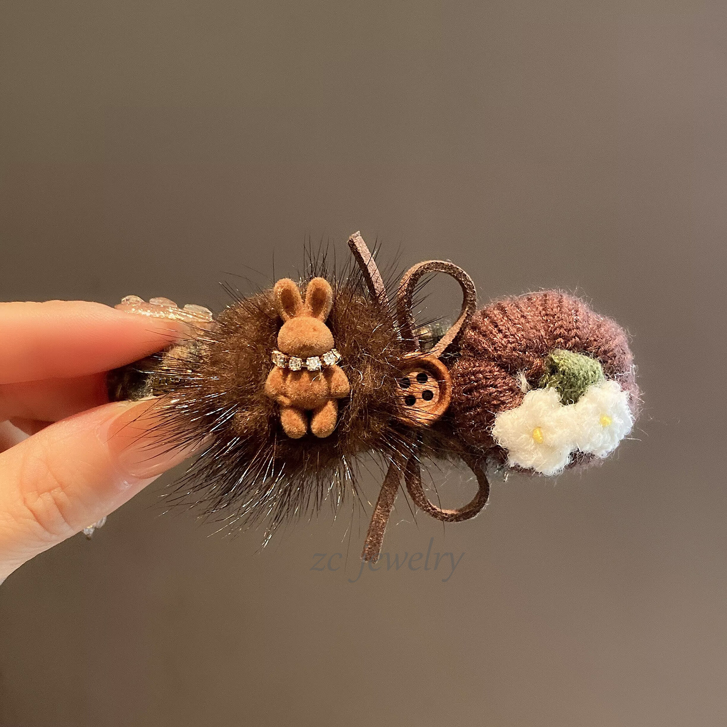 高级感小众ins美拉德色毛绒南瓜卡通兔子边夹甜美侧边碎发一字夹