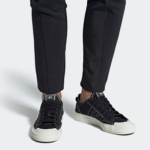 Adidas/阿迪达斯中性休闲板鞋