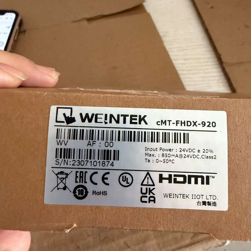 议价威纶通 cMT-FHDX-920 触摸屏主机可维修