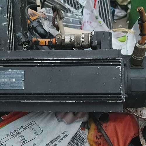 议价INDRAMAT马牌永磁同步电机，型号MAC090C-0-G可维修