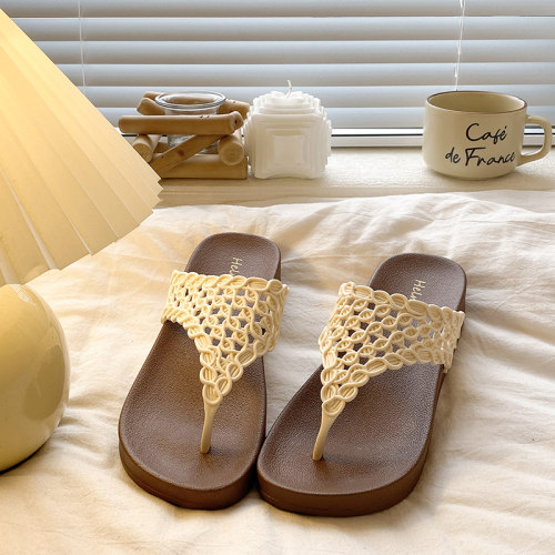 夏日度假风~人字拖女夏季新款时尚网红外穿防滑海边夹脚凉拖鞋女