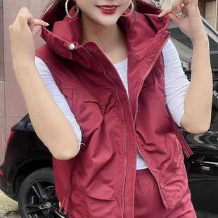 2025新款设计马甲休闲时尚上衣百搭连帽无袖春秋马秋季甲外套洋气