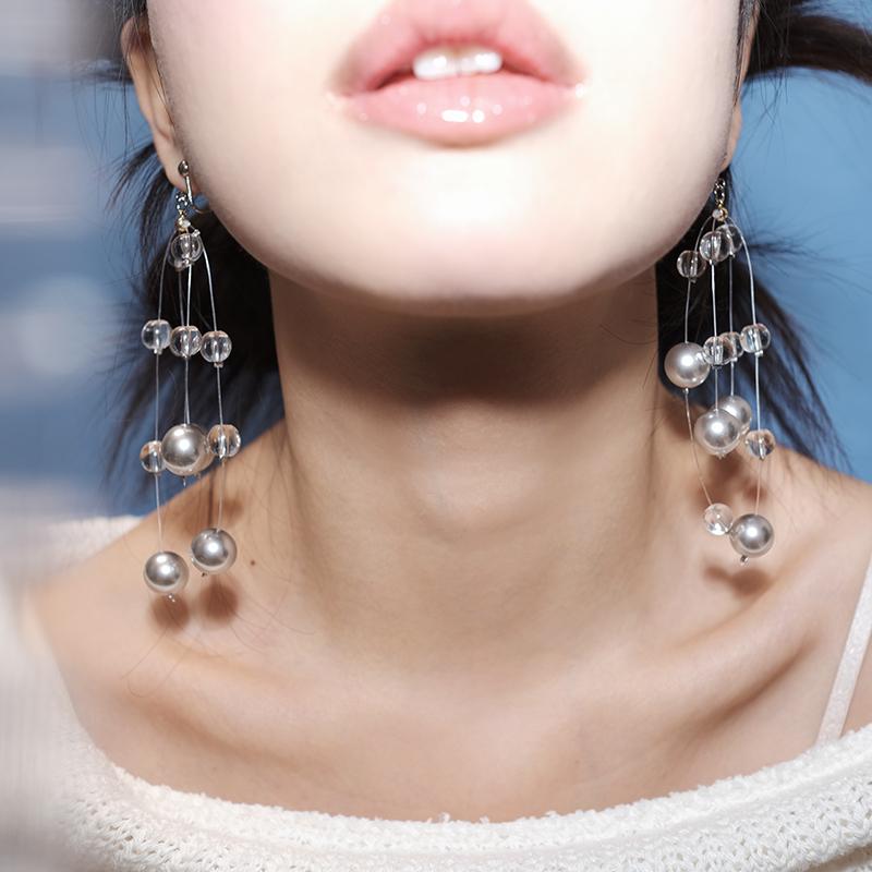 BOMBCACA银色圣诞系列 水晶喷泉 原创透明感流苏甜美个性长耳环仙