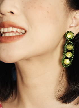 BOMBCACA农场物语系列 水晶豌豆 原创绿色光泽感个性可爱ins耳环