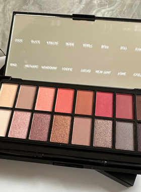 网红张凯毅推荐英国makeup revolution大地南瓜色16色桃花眼影盘